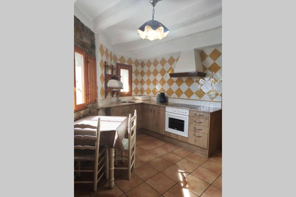 포블라데세구아 Casa Escola 빌라 외부 사진